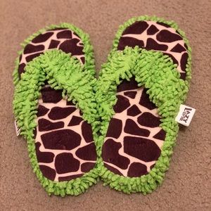 Fuzzy House Sandals by LazyZone